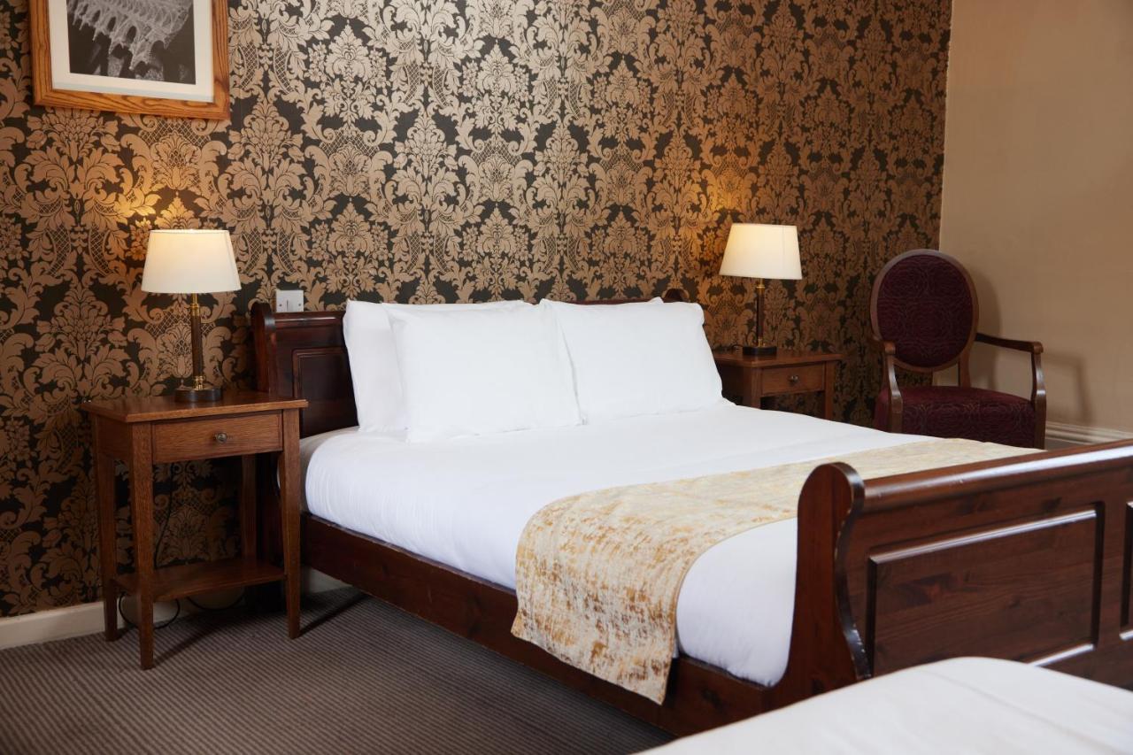 Kings Arms Hotel By Greene King Inns Westerham Bagian luar foto