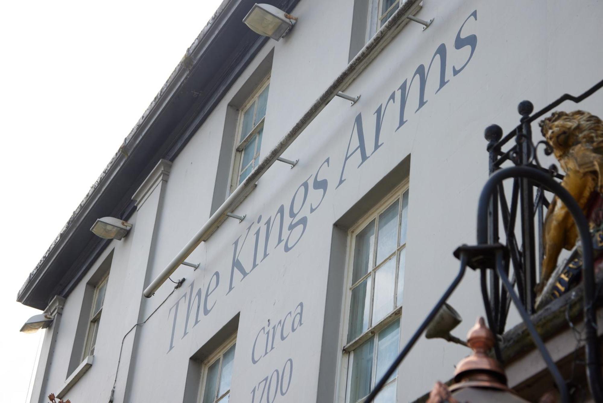 Kings Arms Hotel By Greene King Inns Westerham Bagian luar foto