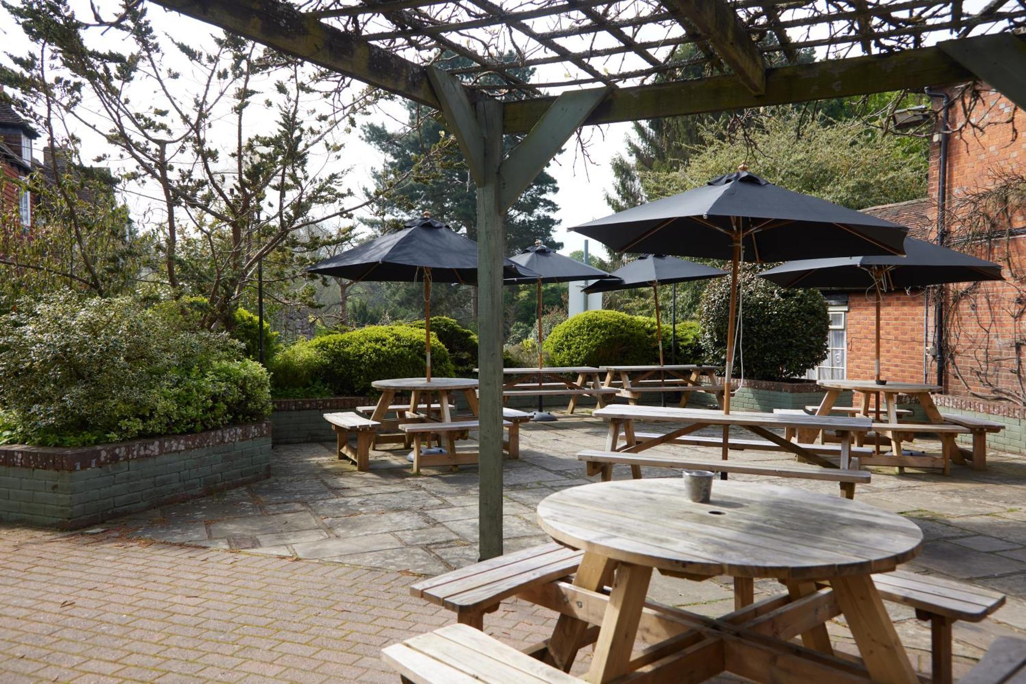 Kings Arms Hotel By Greene King Inns Westerham Bagian luar foto
