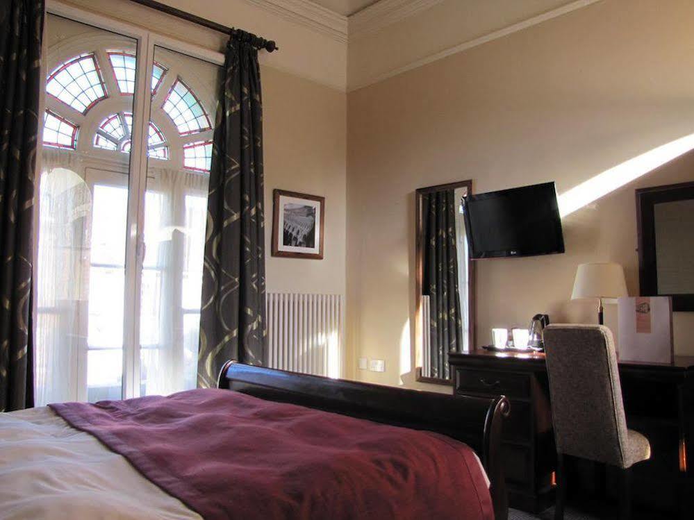 Kings Arms Hotel By Greene King Inns Westerham Bagian luar foto